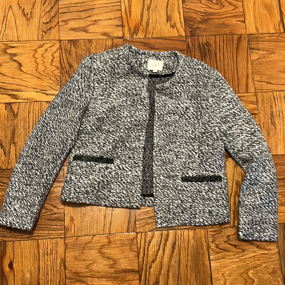 LOFT size 14 gray knit sweater blazer